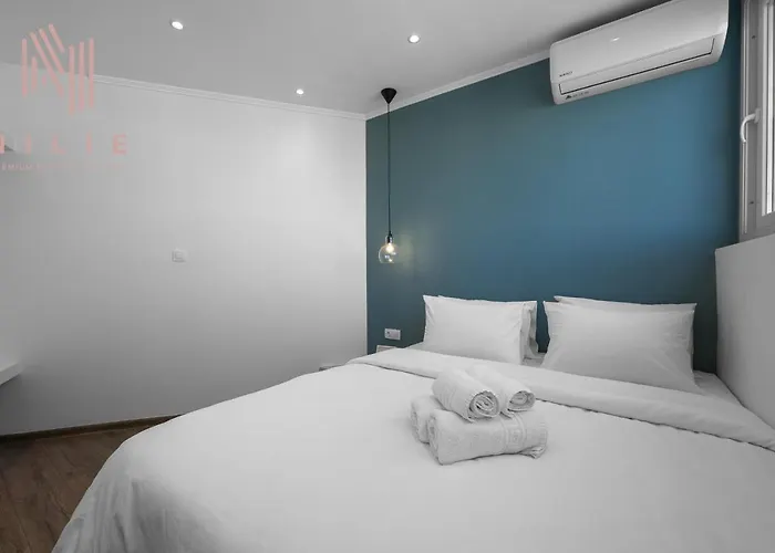 V1 Penthouse, Nilie Hospitality Mgmt *