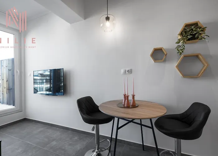 V1 Penthouse, Nilie Hospitality Mgmt