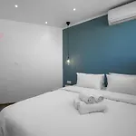 V1 Penthouse, Nilie Hospitality Mgmt *