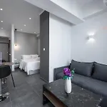 アパート V1 Penthouse, Nilie Hospitality Mgmt テッサロニキ
