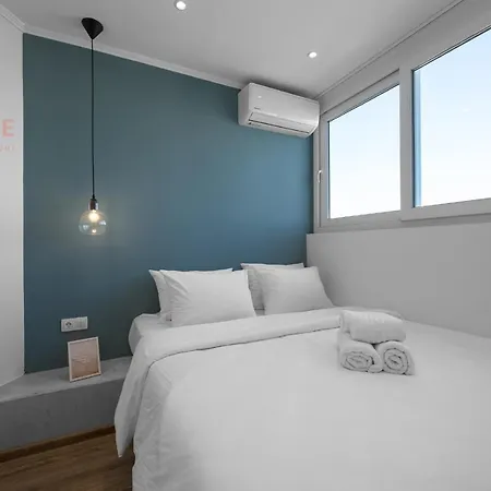 Apartment V1 Penthouse, Nilie Hospitality Mgmt *