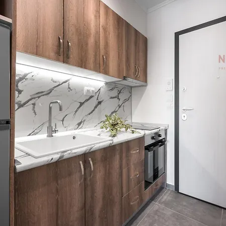 Apartment V1 Penthouse, Nilie Hospitality Mgmt *