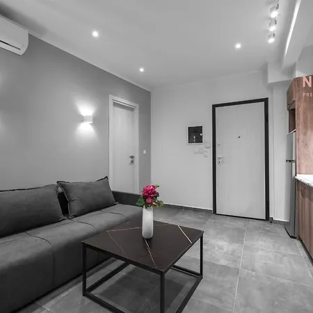 Apartment V1 Penthouse, Nilie Hospitality Mgmt *