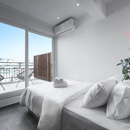 Apartment V1 Penthouse, Nilie Hospitality Mgmt *