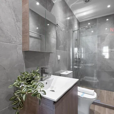 V1 Penthouse, Nilie Hospitality Mgmt Szaloniki