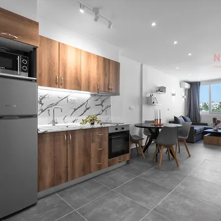 Apartment V1 Penthouse, Nilie Hospitality Mgmt