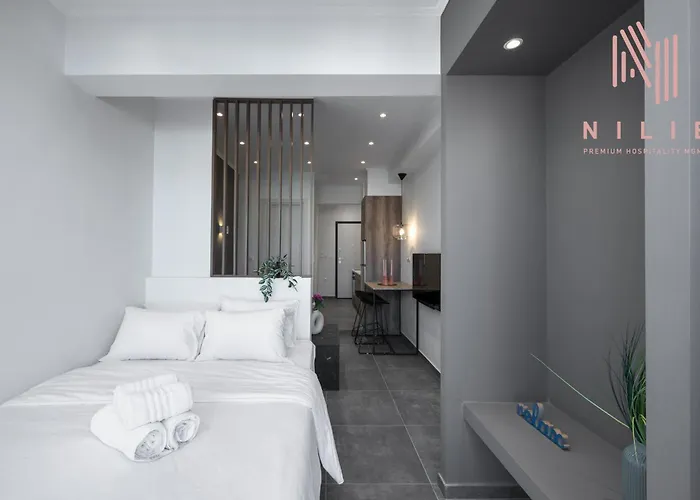 V1 Penthouse, Nilie Hospitality Mgmt Apartament