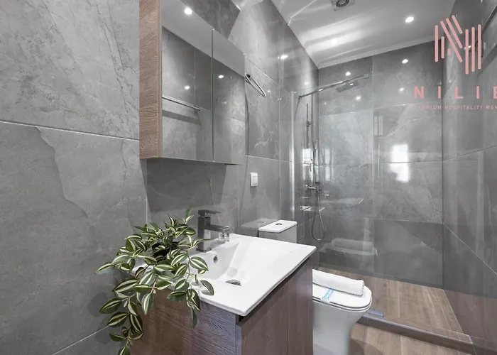 V1 Penthouse, Nilie Hospitality Mgmt Salonicco
